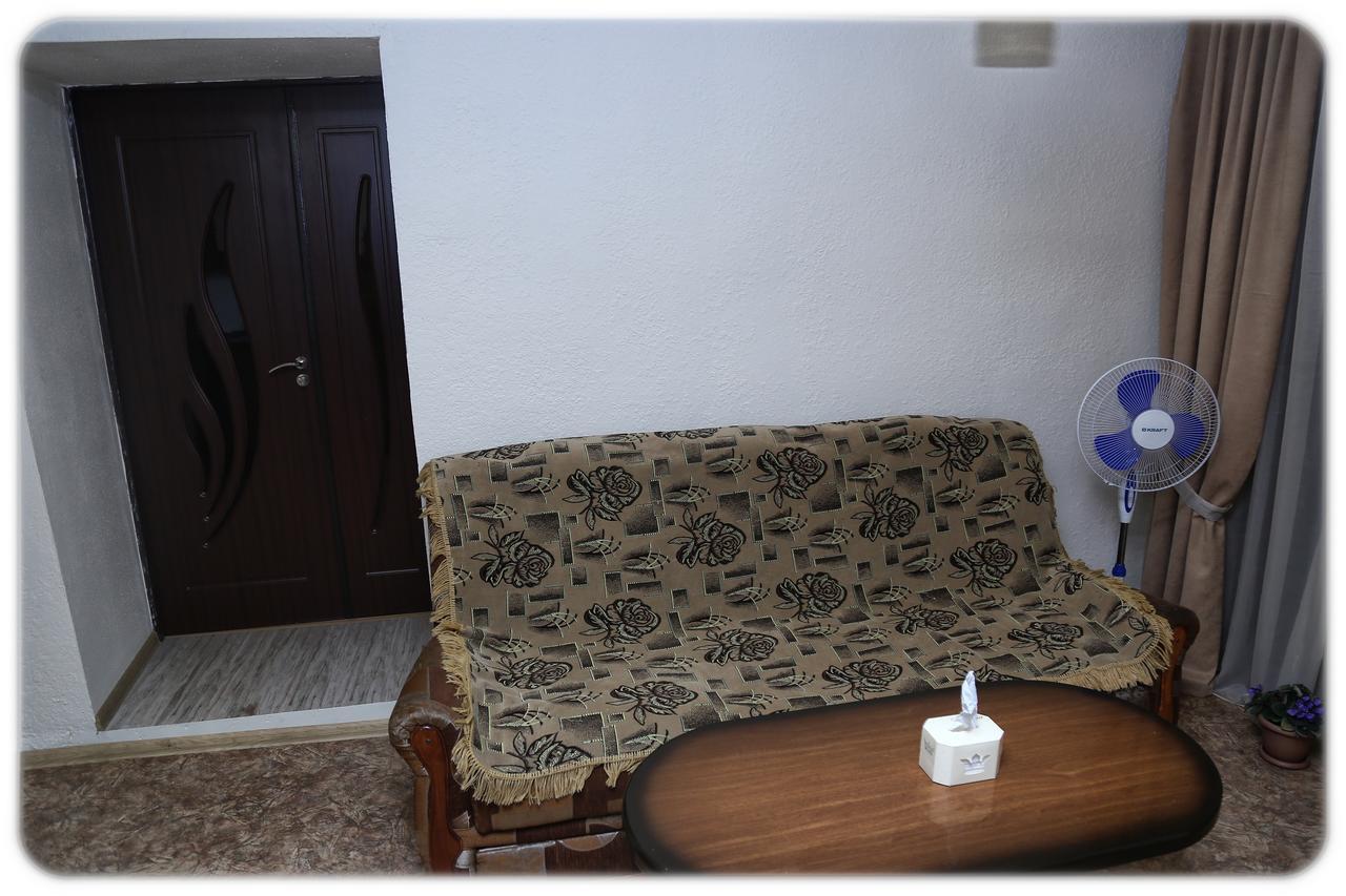 Lucy B&B ゴリス エクステリア 写真